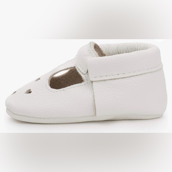 BirdRock Baby Mary Jane Moccasins - American Flag & White (Two Pairs) (Size 4) - Picture 3 of 5